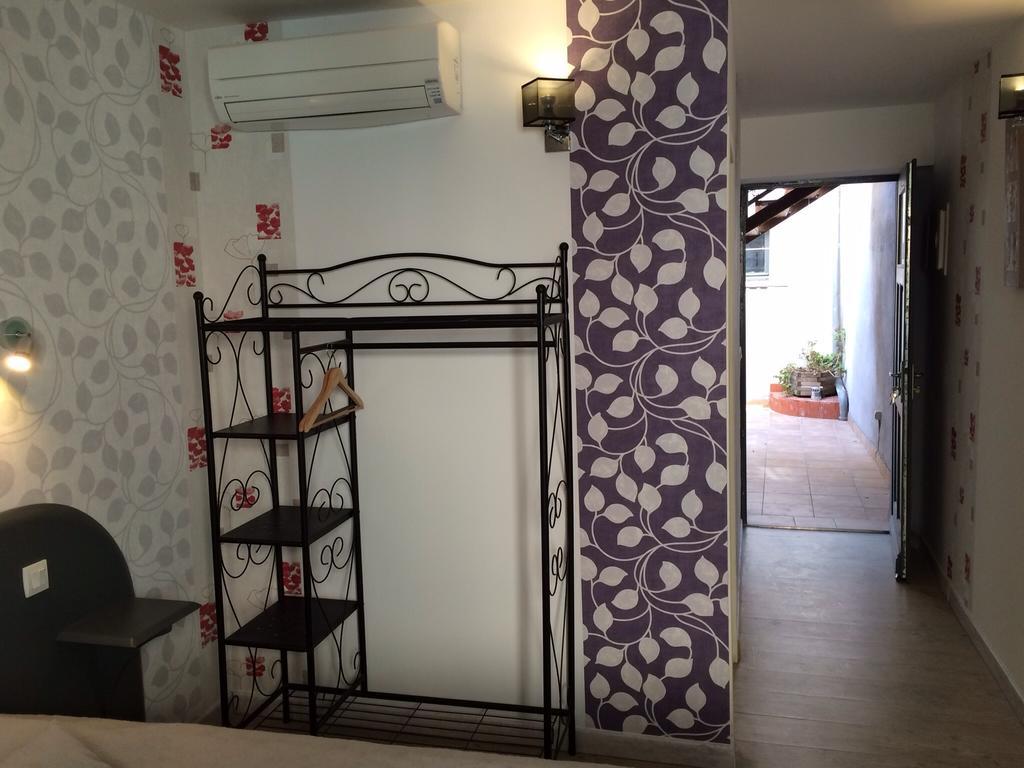 La Rapiere Bed & Breakfast Carcassonne Phòng bức ảnh